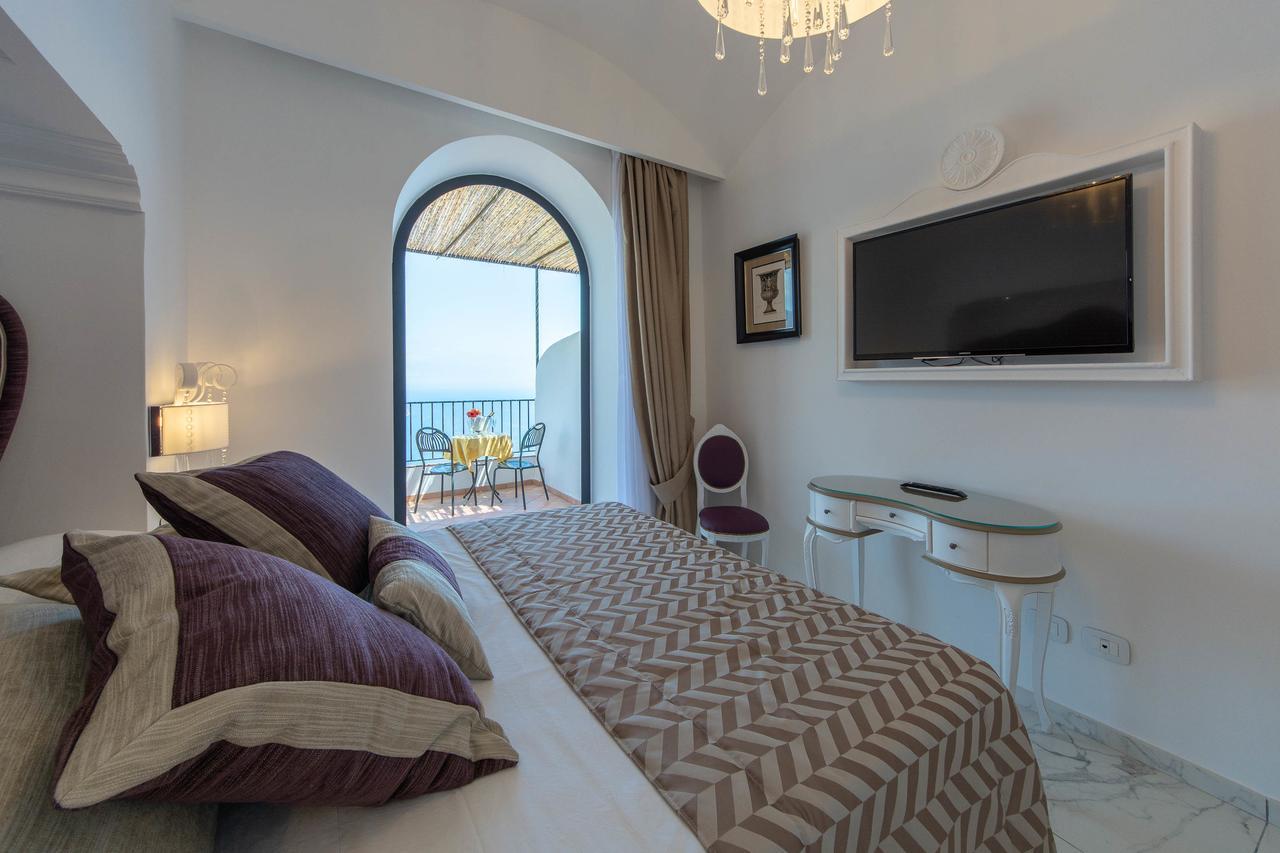 Villa Amore ราเวลโล ภายนอก รูปภาพ
